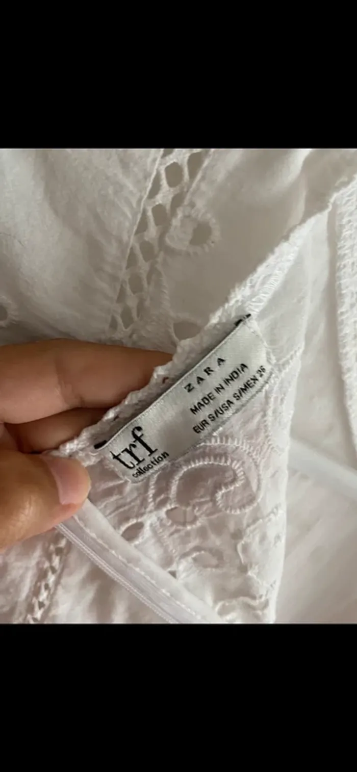 Robe short en broderie - photo numéro 3
