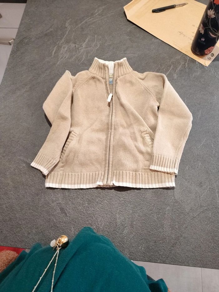 Gilet zippé 4ans