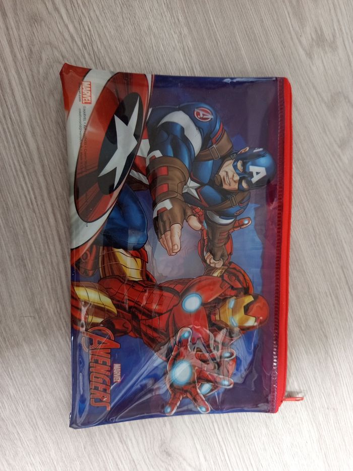 Trousse Avengers - photo numéro 2