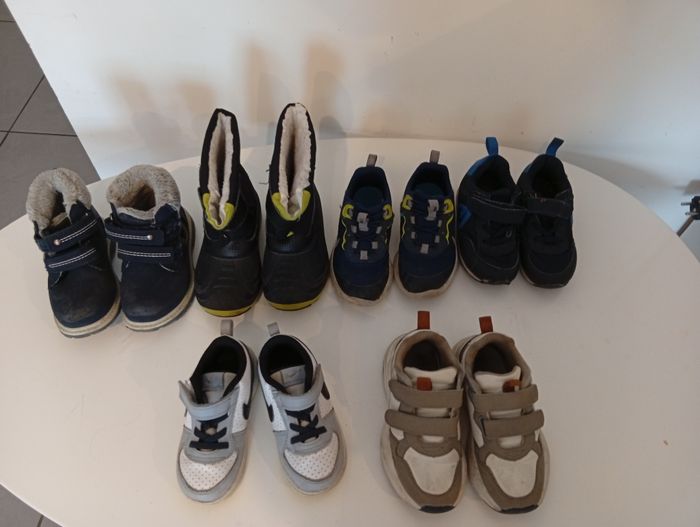Lot de 6 paire de chaussures enfant