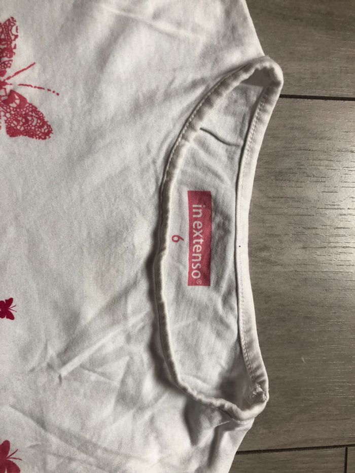 T-shirt 6 ans 🦋 - photo numéro 2