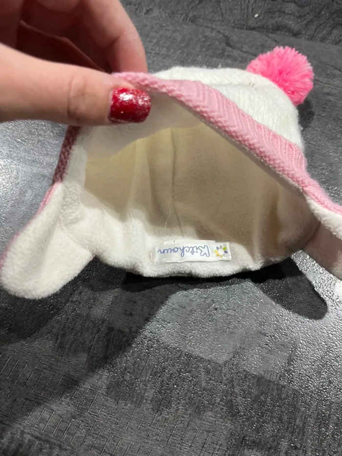 Bonnet - photo numéro 2