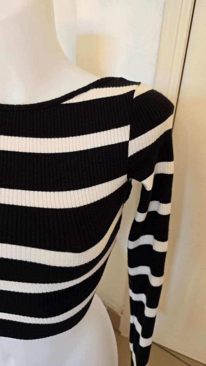 Croc top dos nu bershka taille s - photo numéro 4