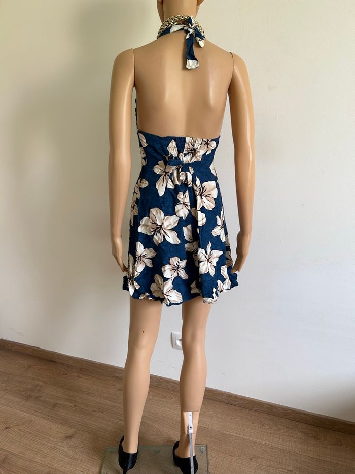 Robe dos nu bleue et beige taille unique bon état (taille petit) - photo numéro 7