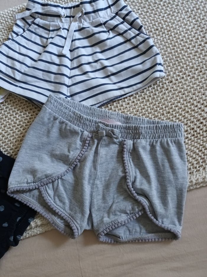 Lot de shorts fille à ceinture élastique 3 ans - photo numéro 4