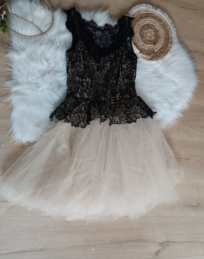 Magnifique robe Derby taille S neuve