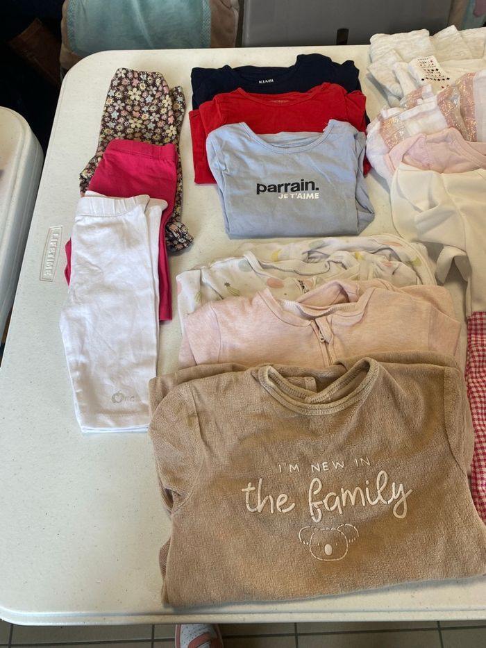 Lot de vêtement bébé fille - photo numéro 2