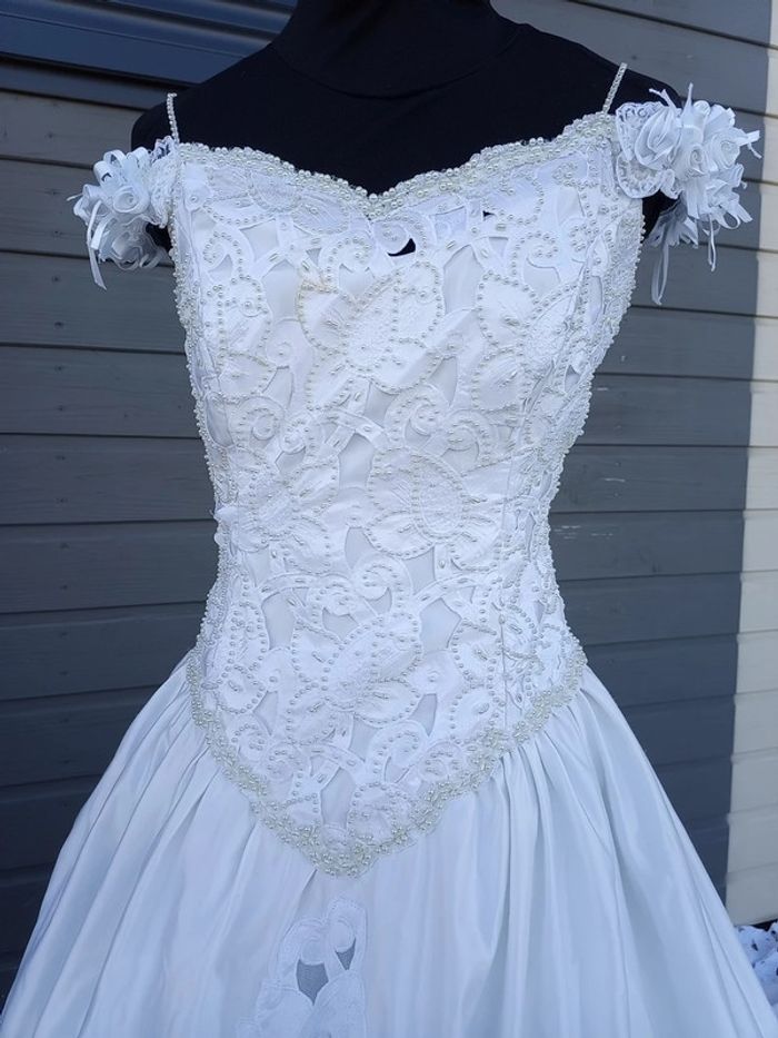 robe de mariée taille 38/40 - photo numéro 4