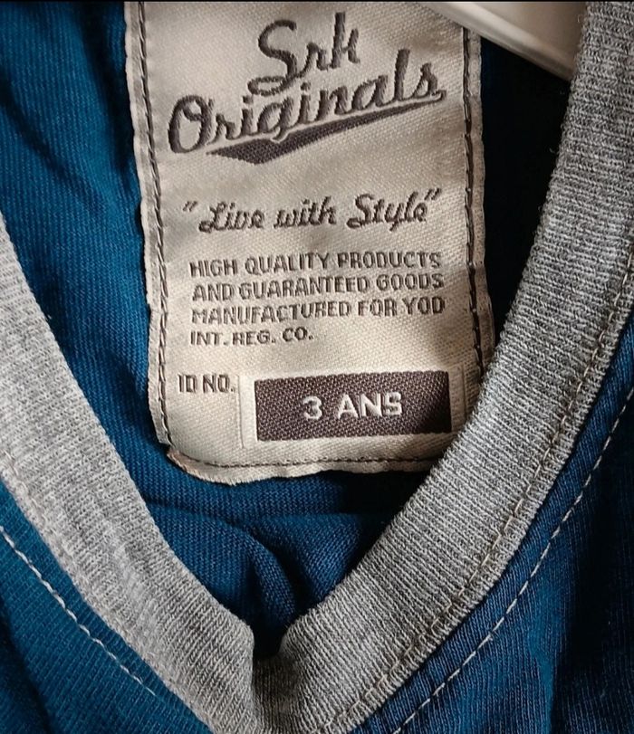 T-shirt srk original 3ans - photo numéro 3
