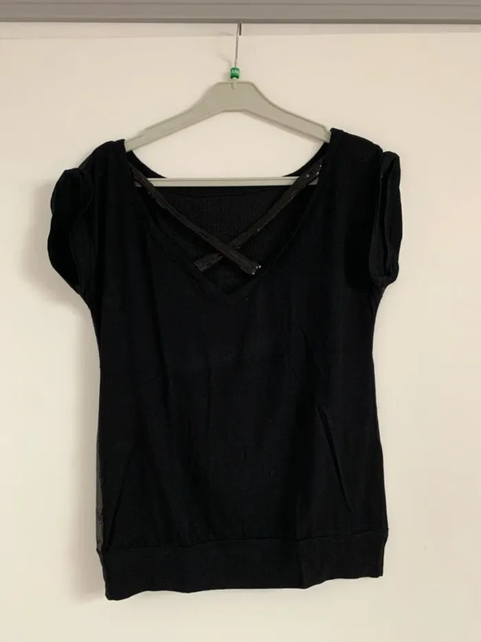 Tee-shirts strass - photo numéro 2