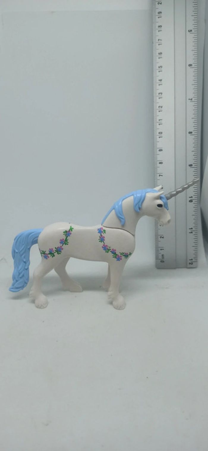 Licorne blanche et bleue à fleurs playmobil - photo numéro 6
