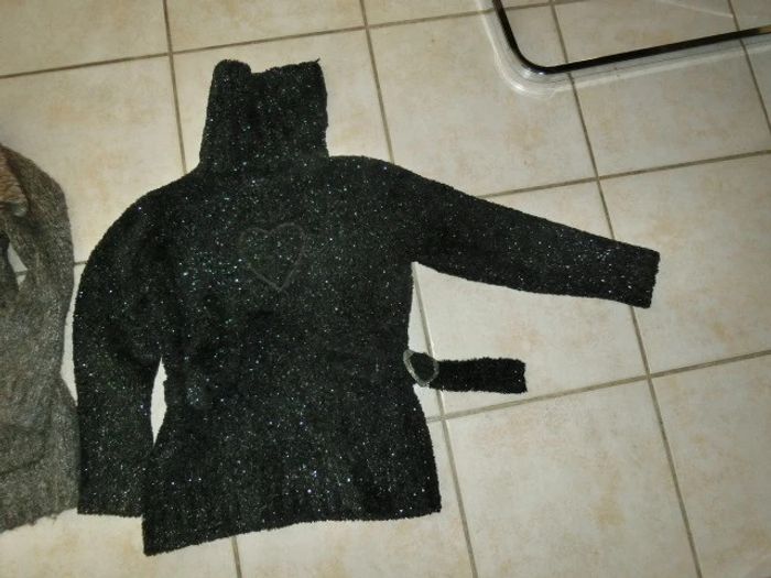 lot pull/gilet fille 10 ans - photo numéro 3