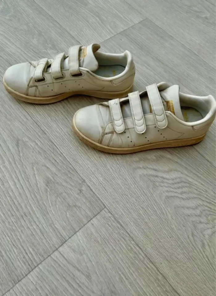 Stan Smith édition limitée blanche et or - femme - Pointure 37 1/3 - bon état - Adidas - photo numéro 2