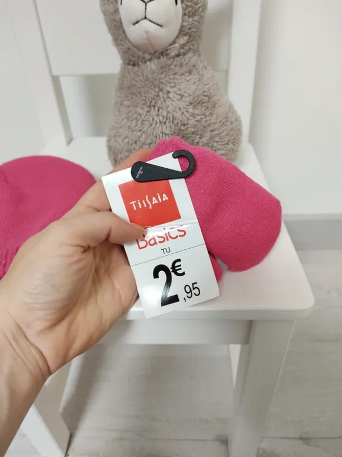 Bonnet et moufles fourrés - photo numéro 4