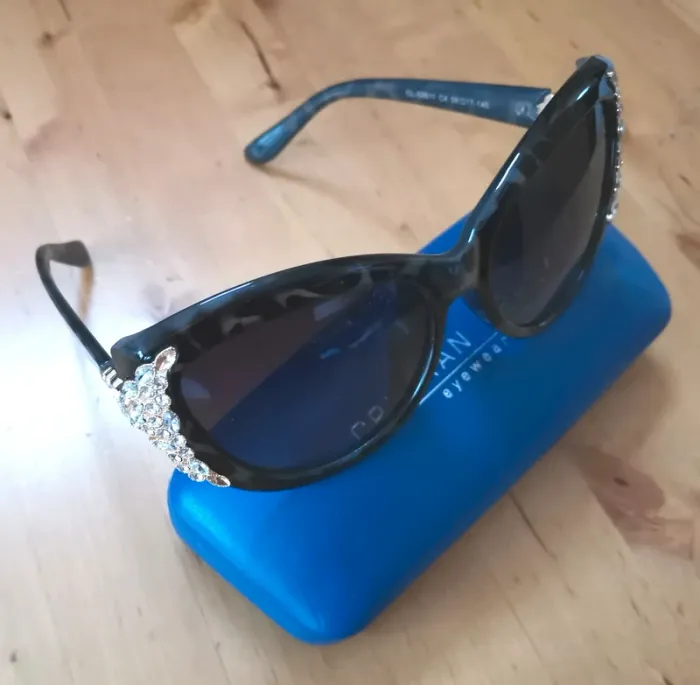 Lunettes de soleil bijou "Christian Leroy" - photo numéro 6