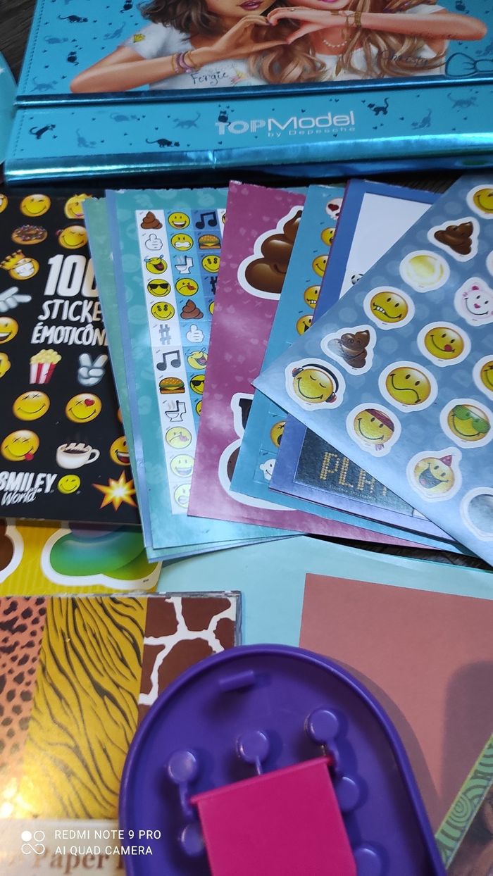 Lot coloriages/loisirs créatifs - photo numéro 8