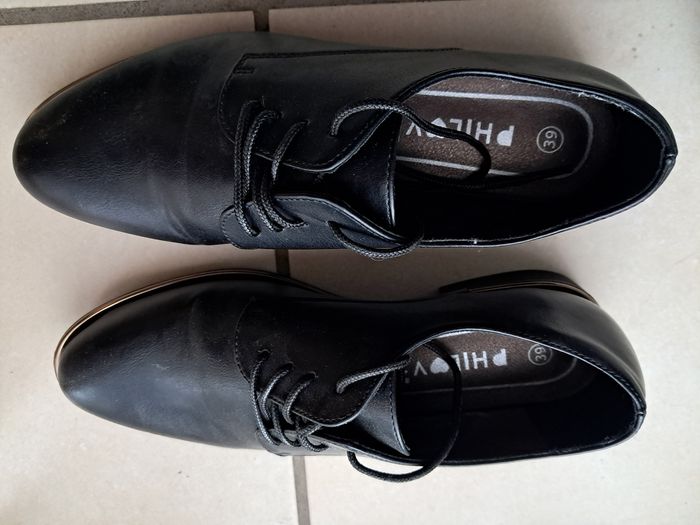 Chaussure noire - photo numéro 2