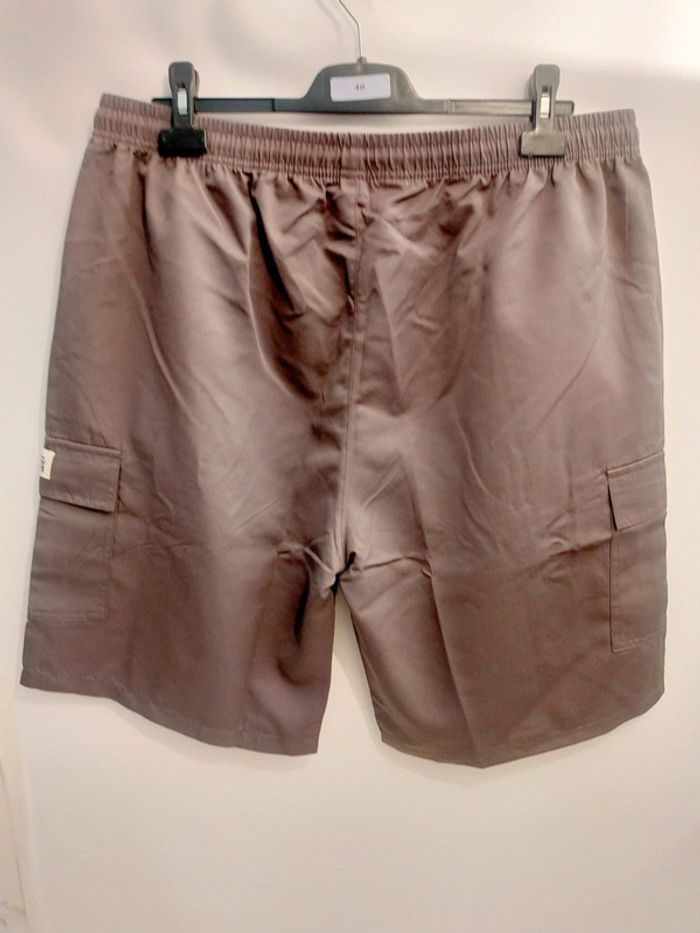 Chouette Bermuda gris homme taille XXXL – Excellent état - photo numéro 9