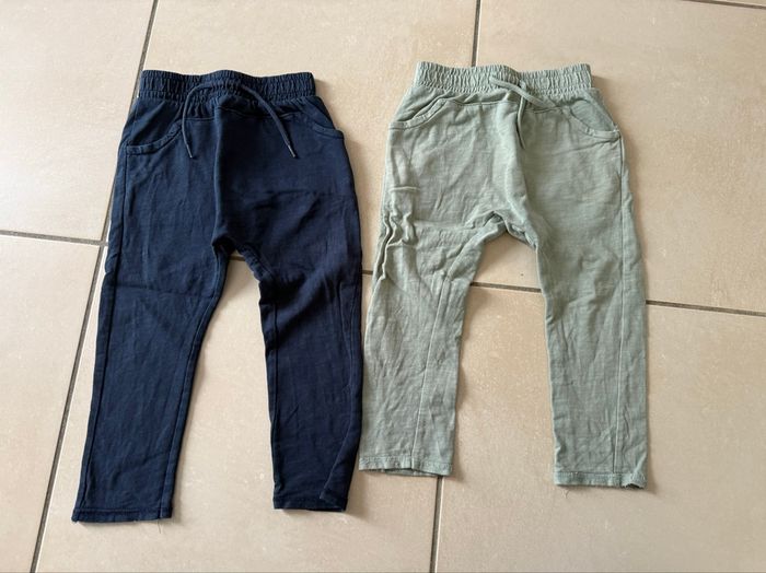 Lot de deux pantalons - photo numéro 2