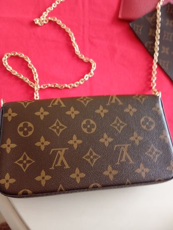 Jolie petite pochette