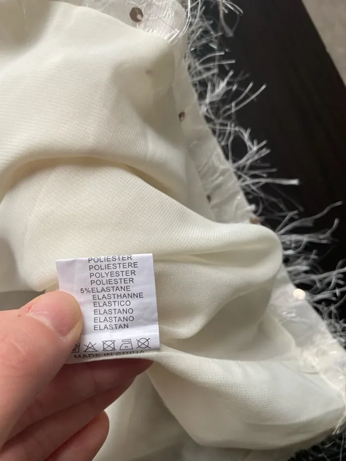 Haut paillettes beige neuf Taille L - photo numéro 7