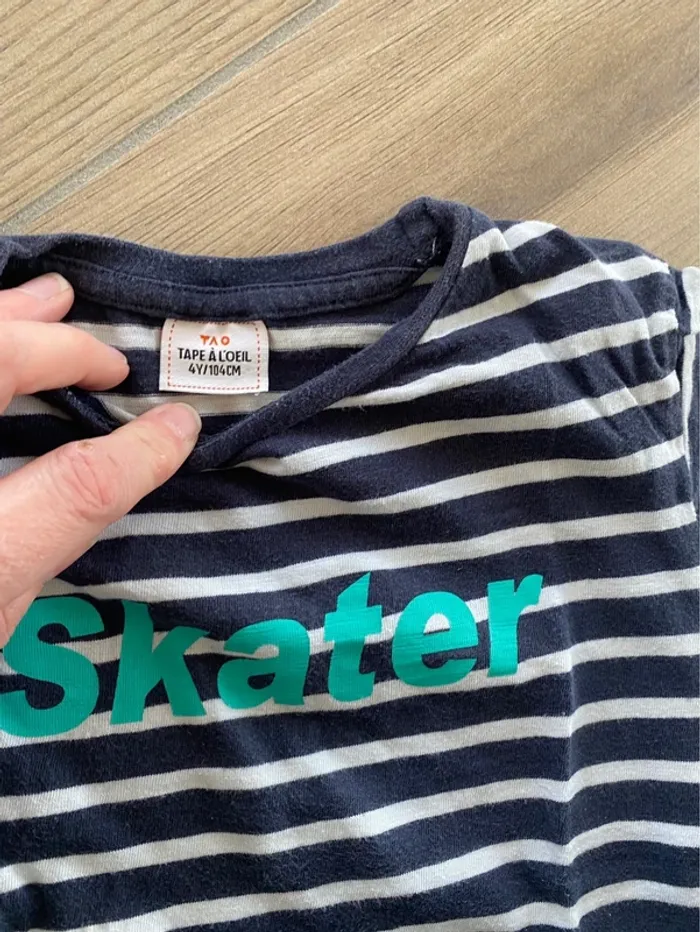 T shirt skater 4 ans - photo numéro 3