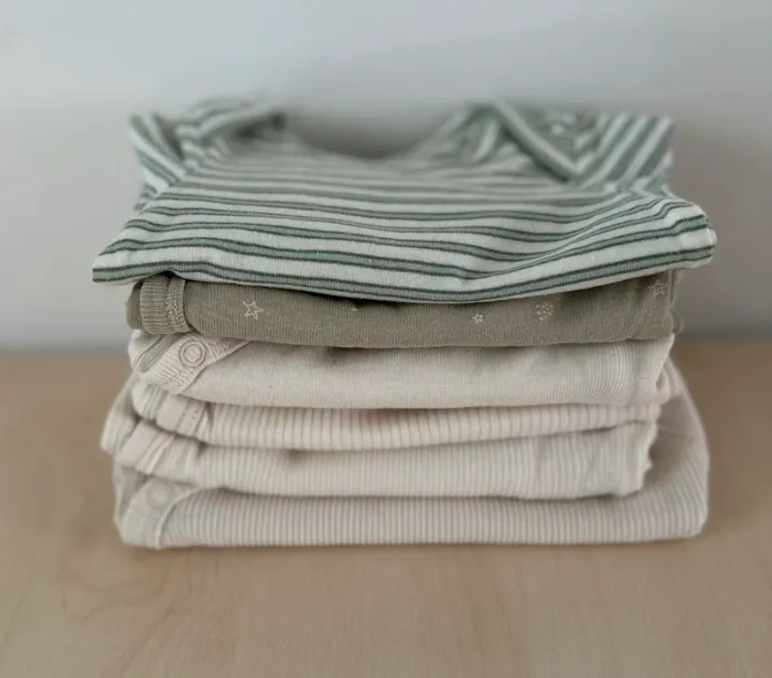 Lot de 5 Bodies 1 mois 53/55 cm - photo numéro 5