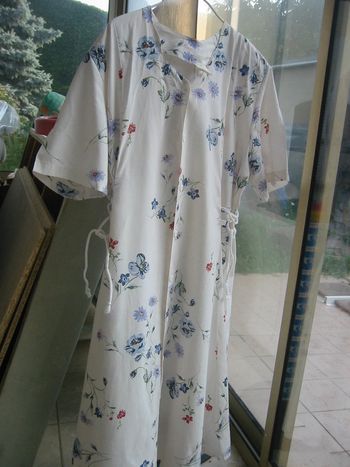 Robe manches courtes Taille unique 42 À 46