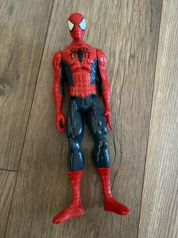 Personnage Spiderman 30cm