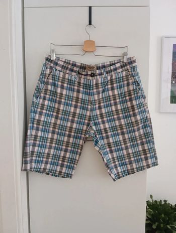 Bermuda à carreaux chevignon