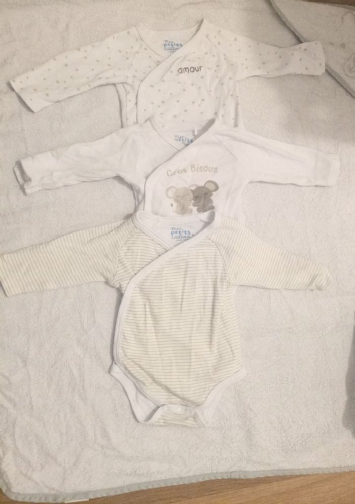 Lot de 10 bodies 3 mois - photo numéro 2