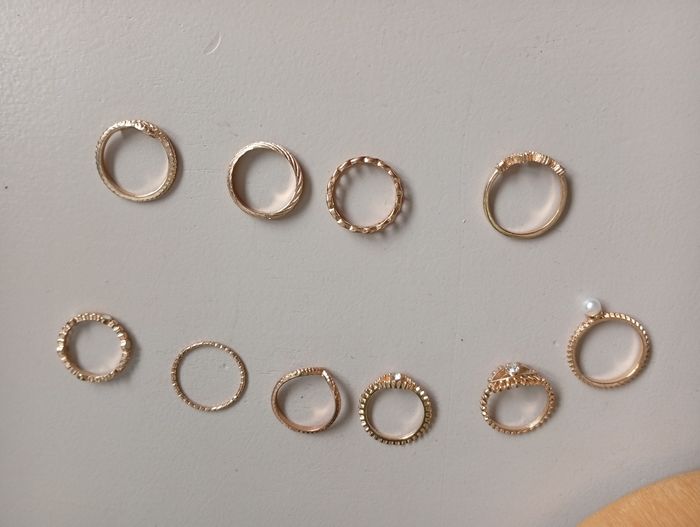 Lot 10 bagues en métal doré - photo numéro 4