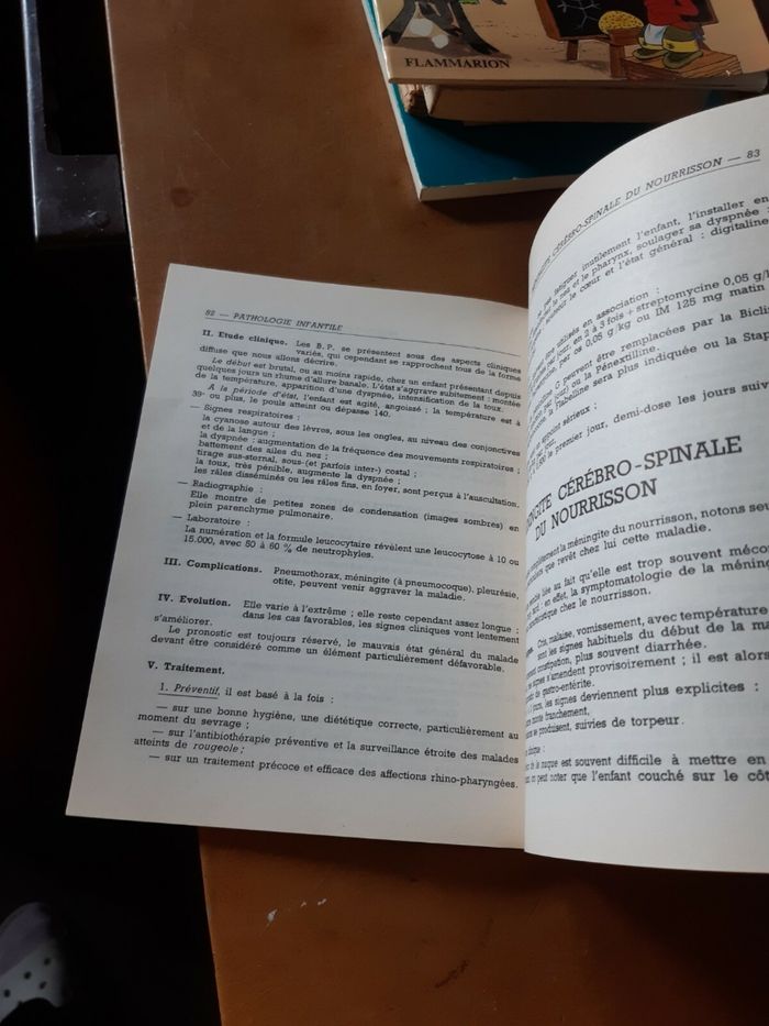 Livre le Le guide de puériculture - photo numéro 8