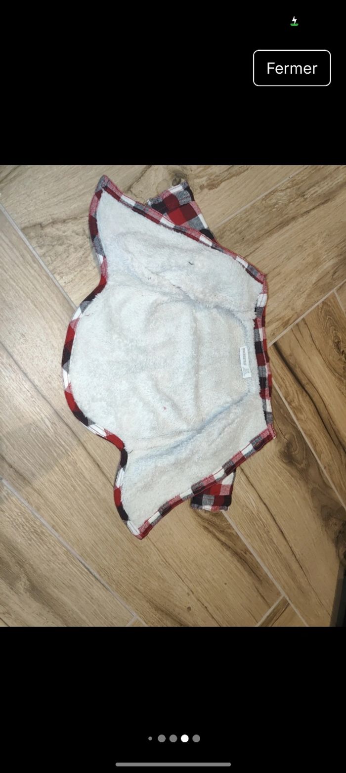 Lot 3 chemises dont une molletonné style sherpa 
Et 1 polo rouge
Parfait état 
Taille 3 mois 59-60cm 
marque orchestra sergent major Kiabi tape à l'oeil - photo numéro 9