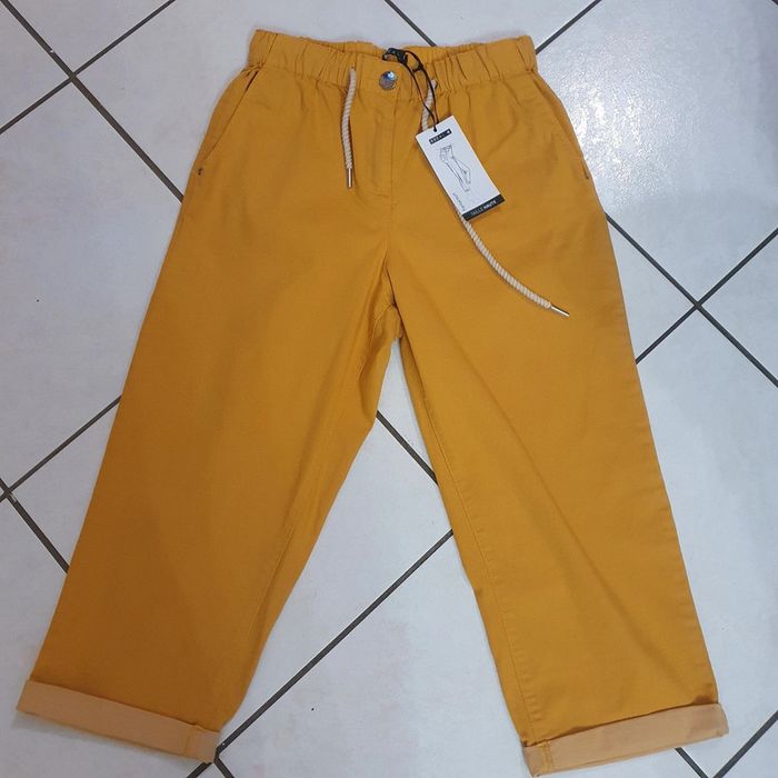 Pantacourt femme Couleur moutarde taille 38 Breal