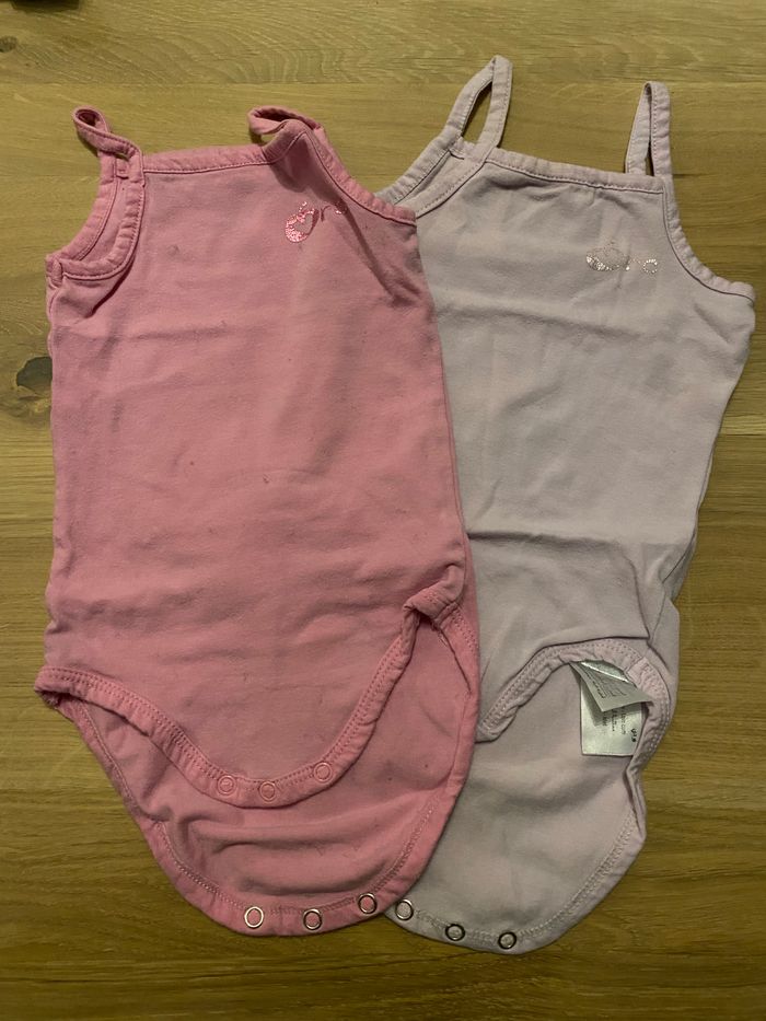 Lot vêtements 9 mois - photo numéro 5