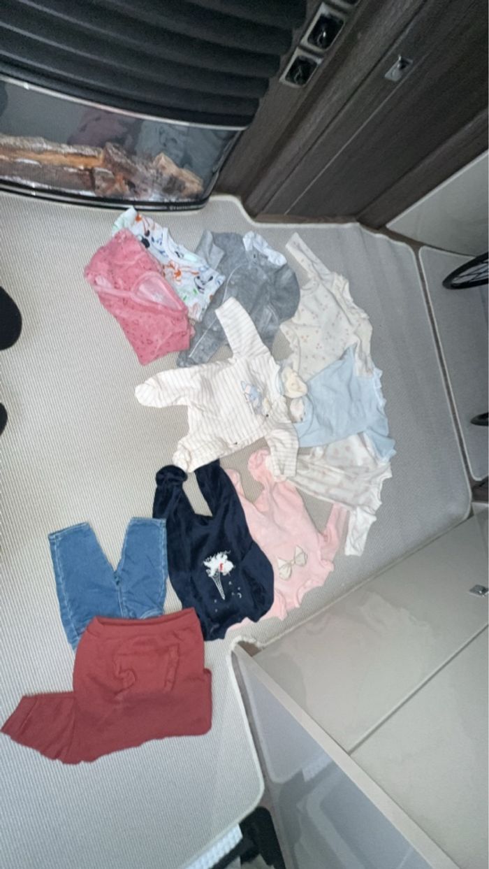Pyjamas bébé - photo numéro 3
