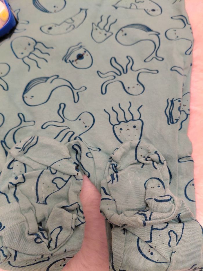 Pyjama 6 mois - photo numéro 4