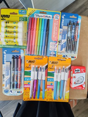 Lot papeterie scolaire