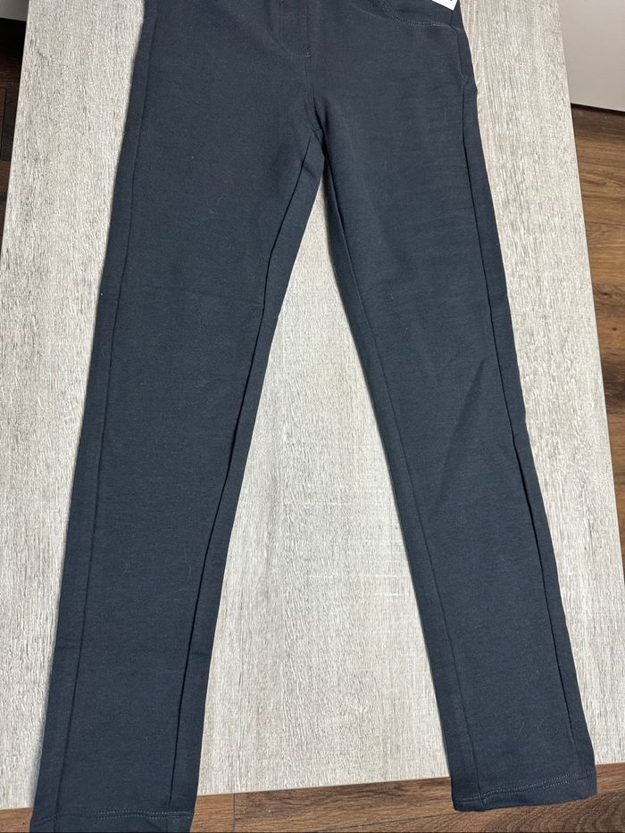 Pantalon slim - taille 8 ans - neuf - photo numéro 3
