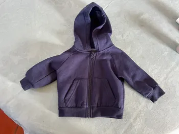 Sweat à capuche bleu marine Primark - 3/6 mois