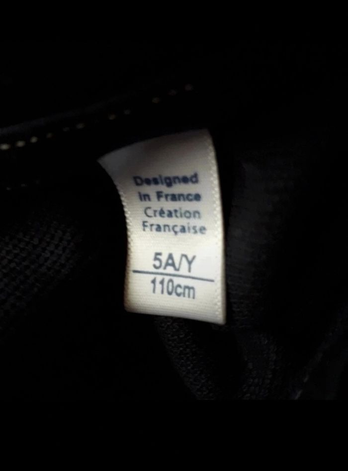 🥥 Joli polo noir Okaïdi (5 ans) 🥥 - photo numéro 4