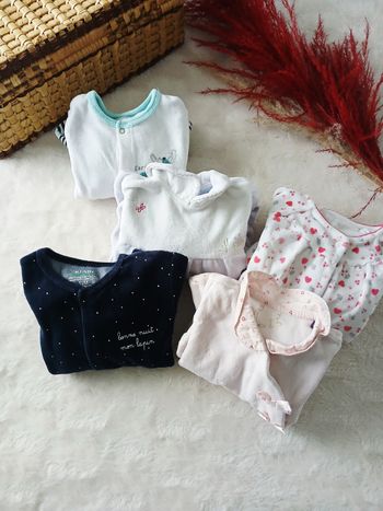 Lot de pyjamas hiver 9/12 mois