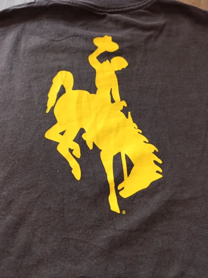 T-shirt vintage nike NCAA U Wyoming cowboy football Taille XL - photo numéro 7