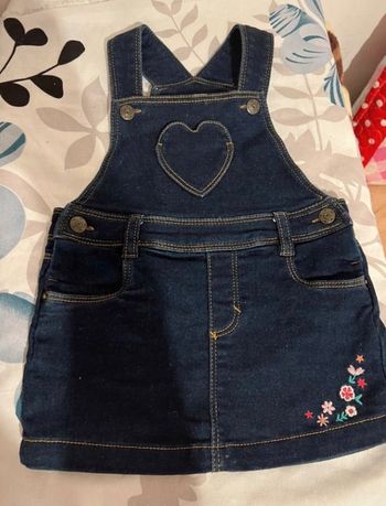Robe salopette avec son pull