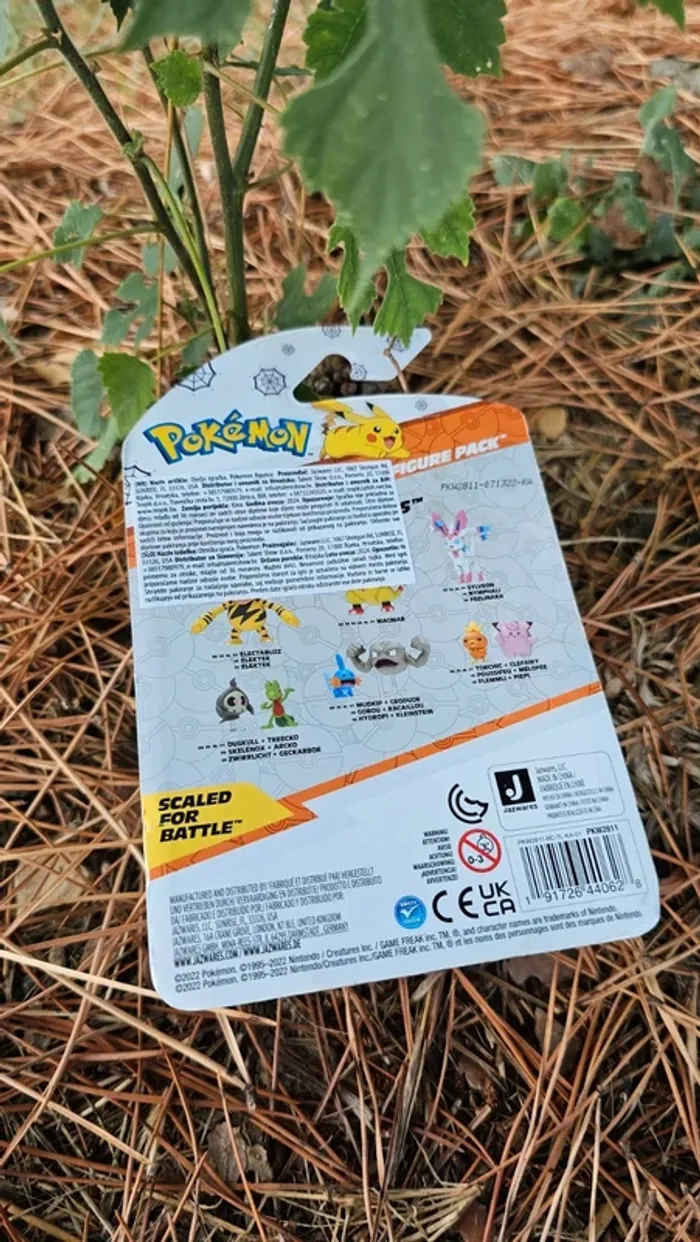Super figurine Pokemon Nintendo pikachu halloween et bacabouh - photo numéro 4