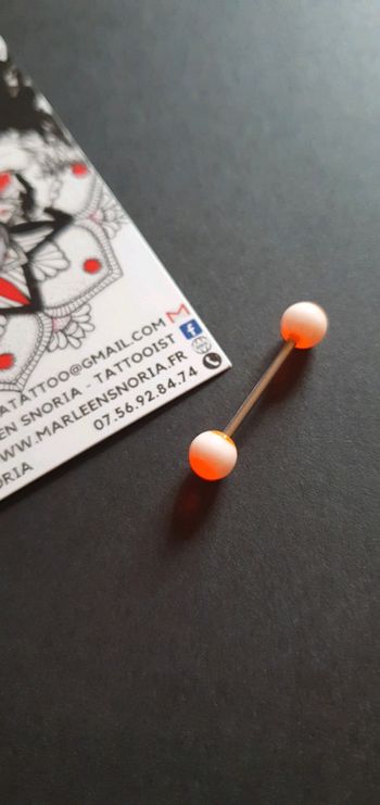 Piercing langue ou téton neuf