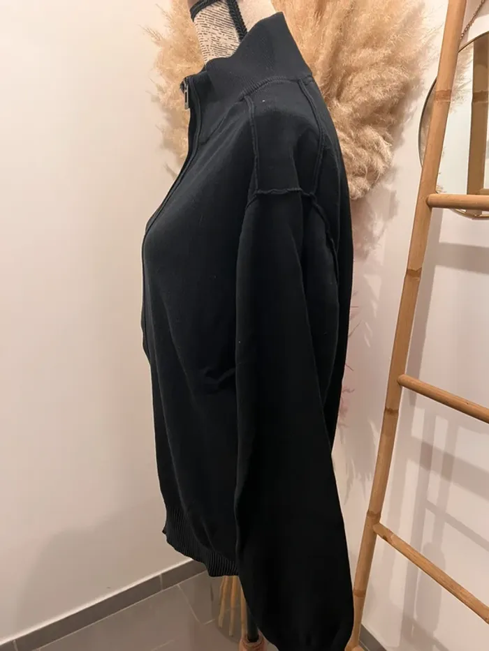 Gilet noir - photo numéro 4
