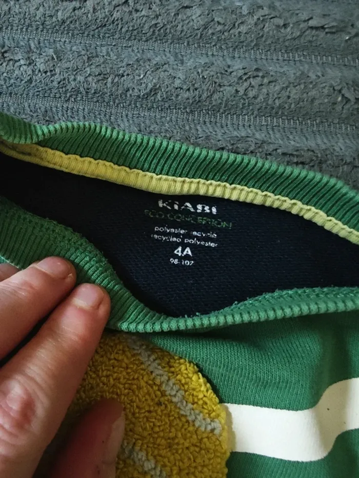 Sweat 4 ans - photo numéro 2