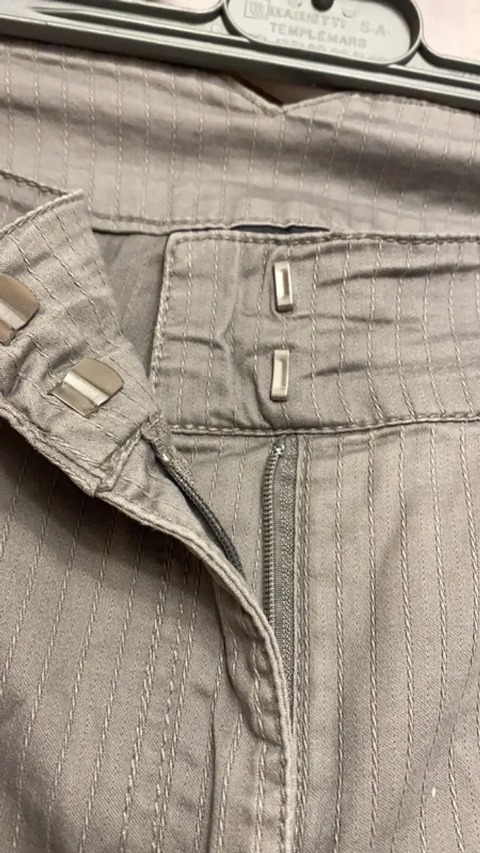 Pantalon gris Kiabi - photo numéro 4